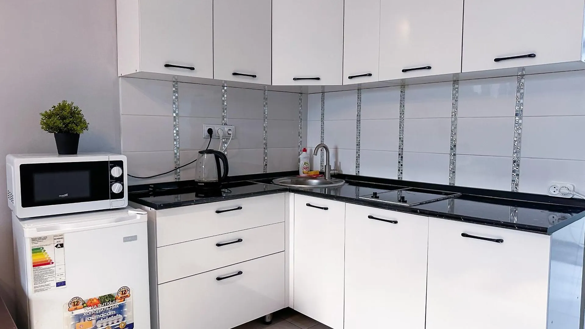 Apartment Квартира-Студия Недалеко От Метро Almaty Kazakhstan